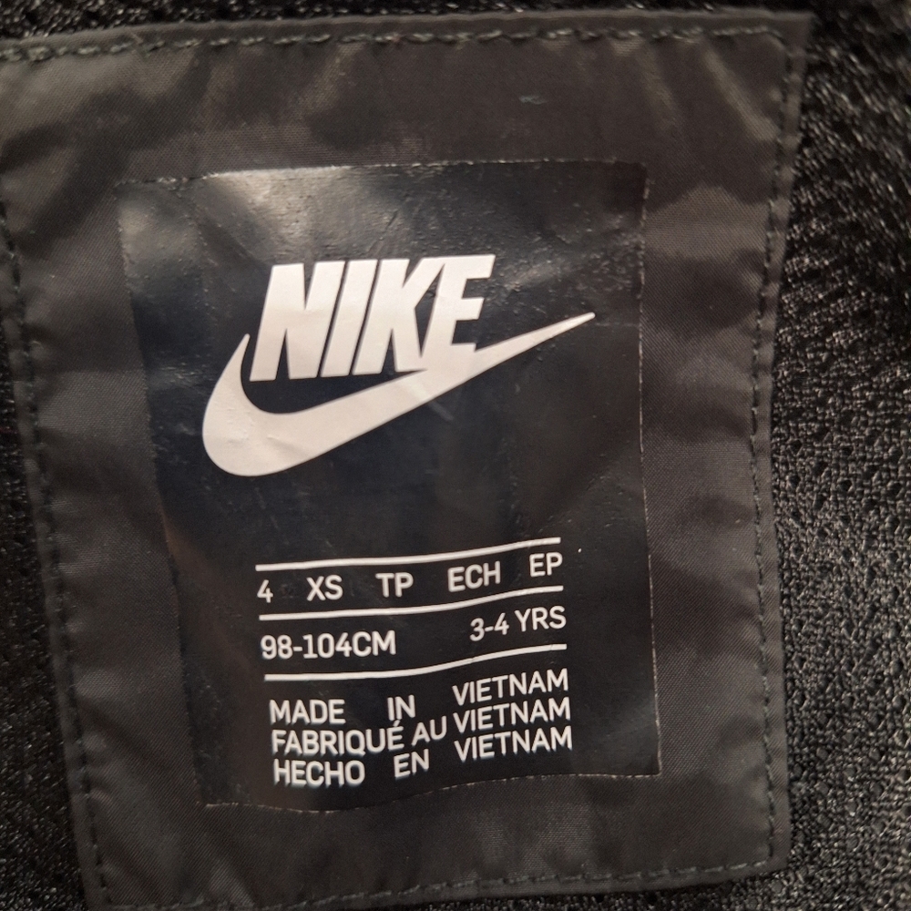 Nike Boys Full Zip Lightweight Hooded Windbreaker Jacket Black Size XS 4 - Picture 3 of 5